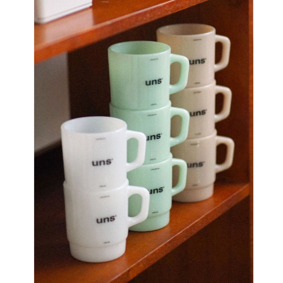 Casual Milk Glass 8.7oz Mug