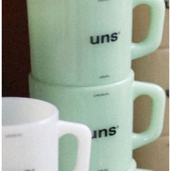 Casual Milk Glass 8.7oz Mug