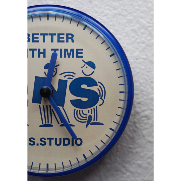 Teamwork Suction Waterproof Clock