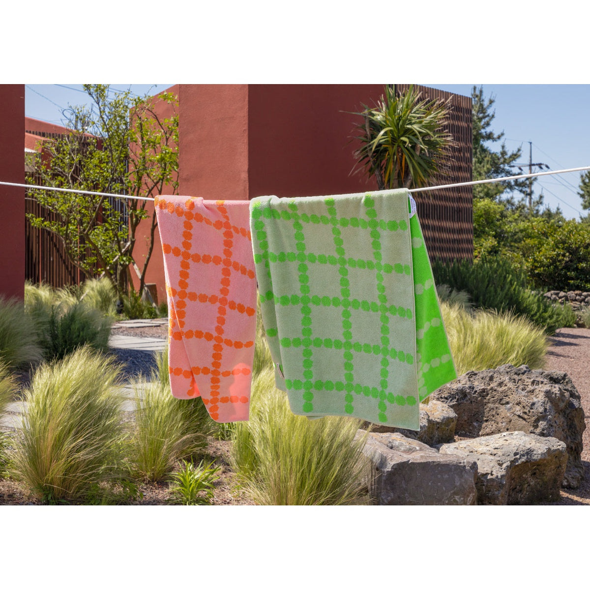 BLOSSOM CHECK BIG TOWEL - PINK