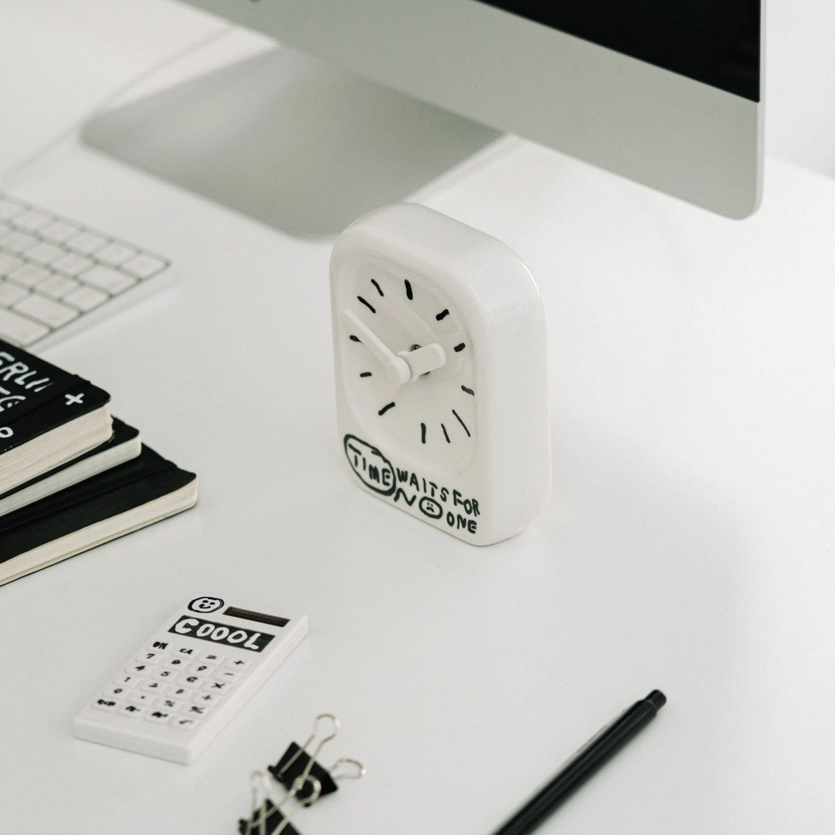 INAP EDITION Ceramic Cube Clock 03