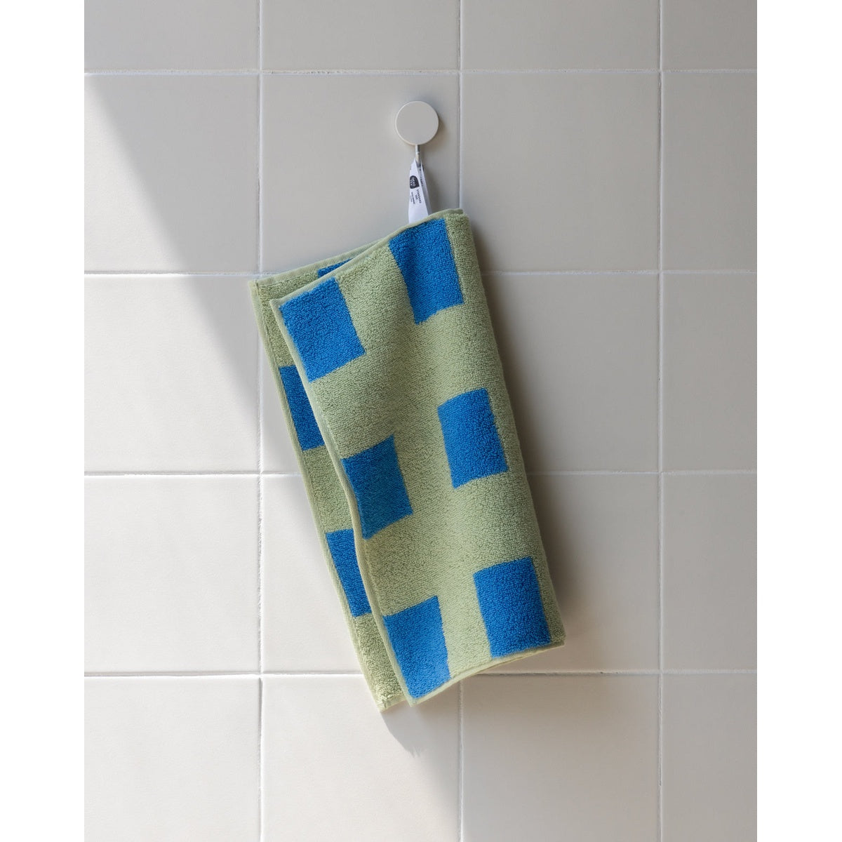 BUILDING HAND TOWEL - BLUESKY