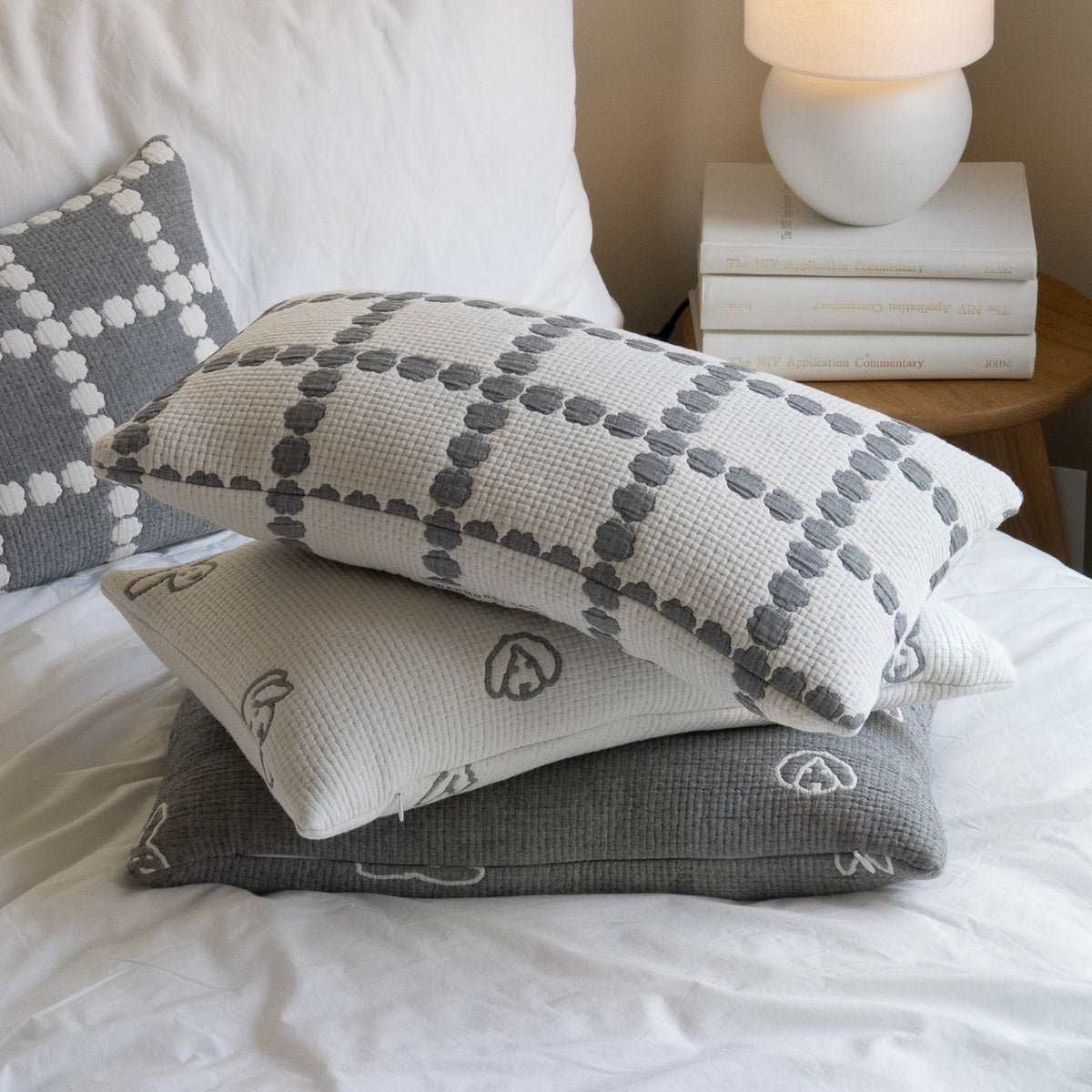 BUNNY BUNNY COTTON MODAL BLANKET - WARMGREY