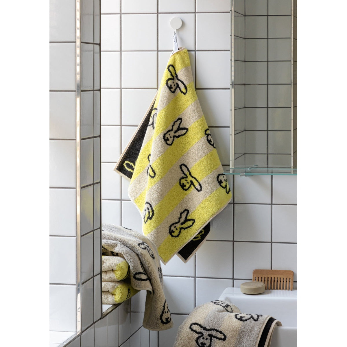 BUNNY BUNNY FACE TOWEL - YELLOW STRIPE