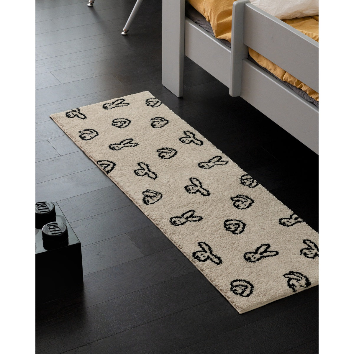 BUNNY BUNNY RUG - CREAM (140x45cm)