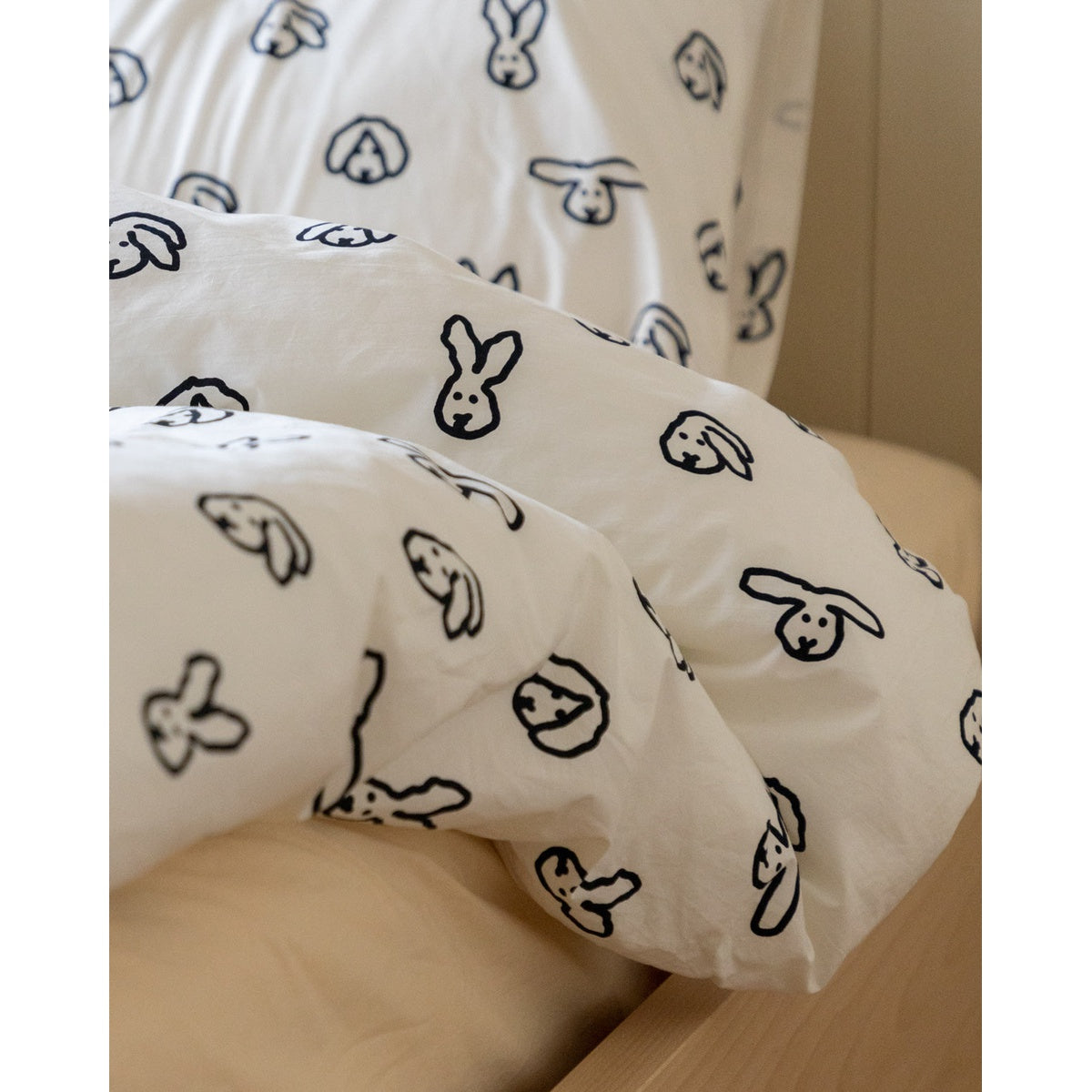 BUNNY BUNNY PILLOW CASE