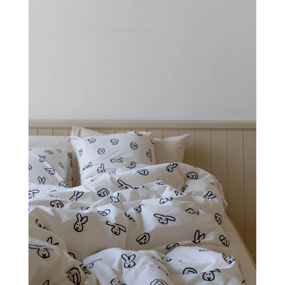 BUNNY BUNNY PILLOW CASE