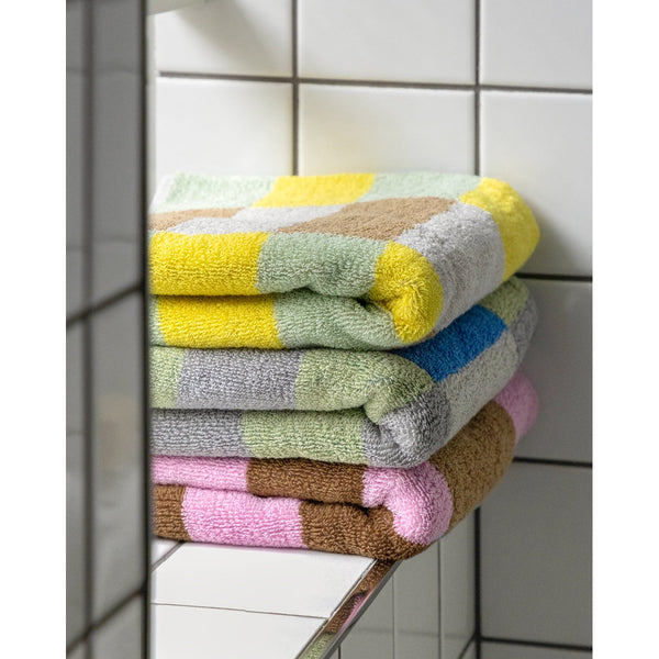 CHECK FACE TOWEL - BERRY CHO CO