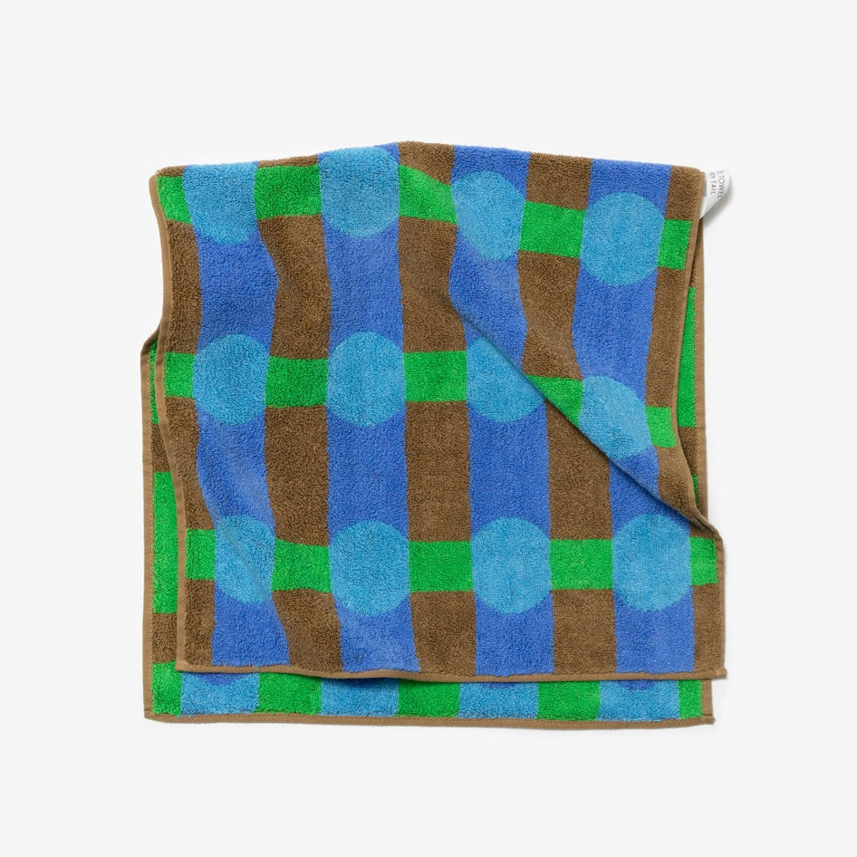 DOT CHECK FACE TOWEL - BLUE ON BRICK