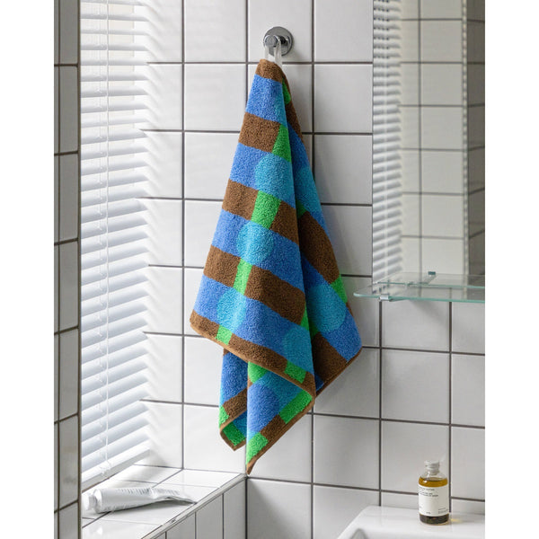 DOT CHECK FACE TOWEL - BLUE ON BRICK