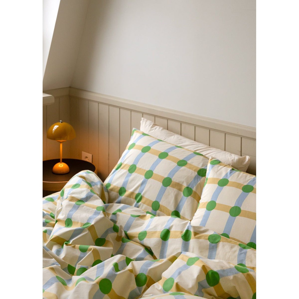 DOT CHECK GREEN ON BEIGE PILLOW CASE