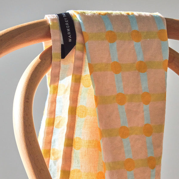DOT CHECK KITCHEN CLOTH II - ORANGE ON PINK