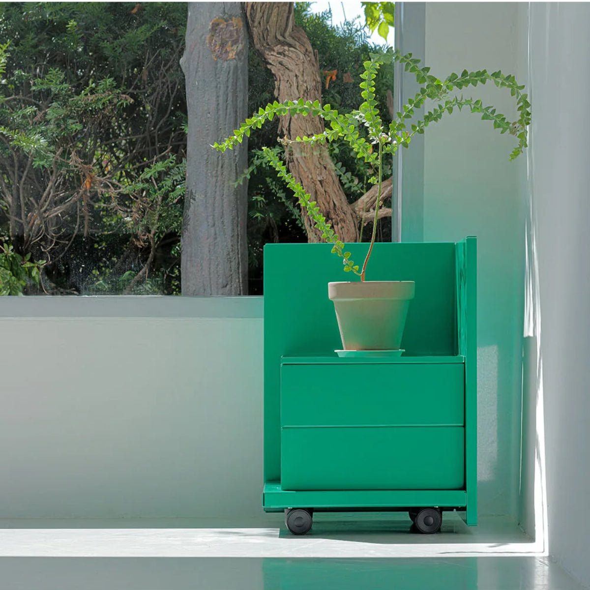 ECKE TROLLEY (LOW) (With 1 Small & 1 Medium Drawer)