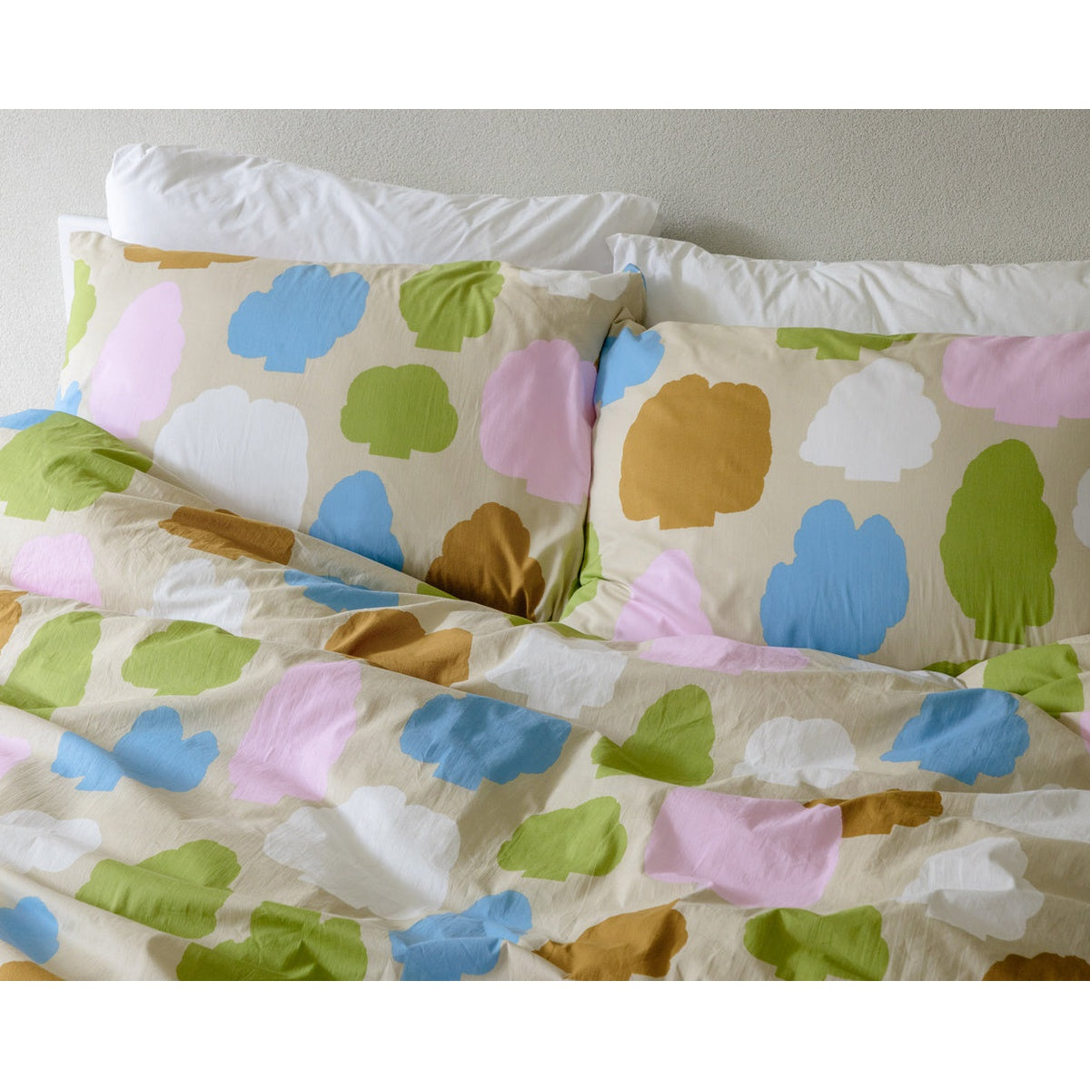 FOREST PILLOW CASE - FOUR SEASONS