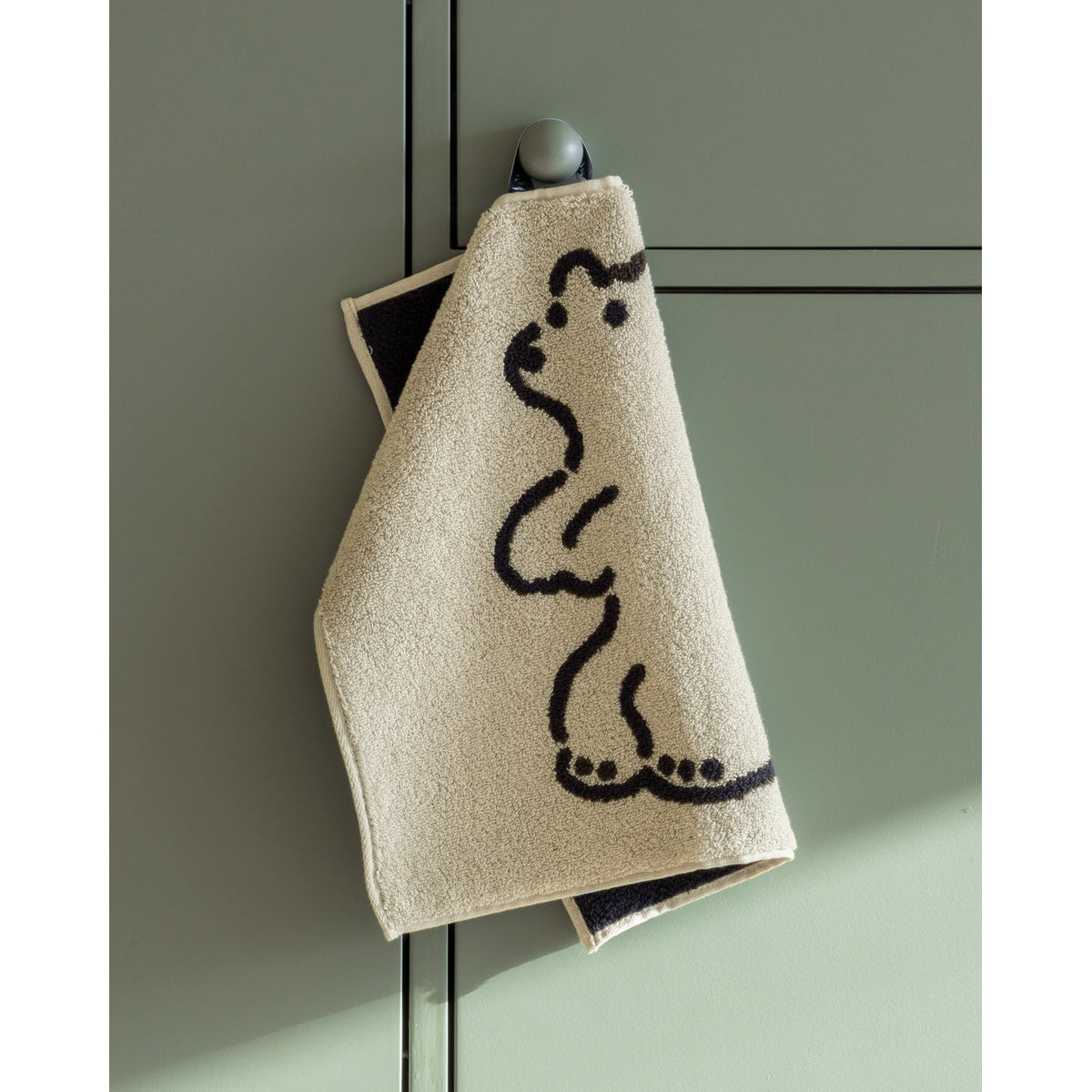 HUGGY BEAR HAND TOWEL - CREAM
