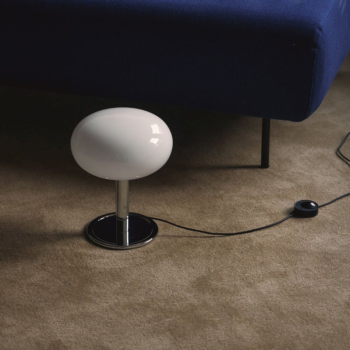 SNOWBALL22 V2 TABLE LAMP - WHITE
