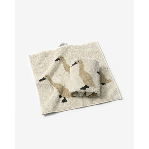 INDIAN RUNNER DUCKS HAND TOWEL