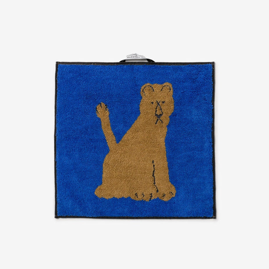 LIONESS HAND TOWEL - BLUE