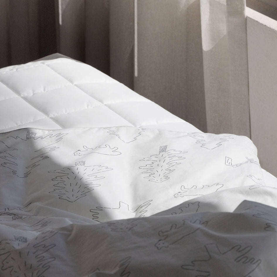 NORTH LAND WHITE SUMMER COMFORTER