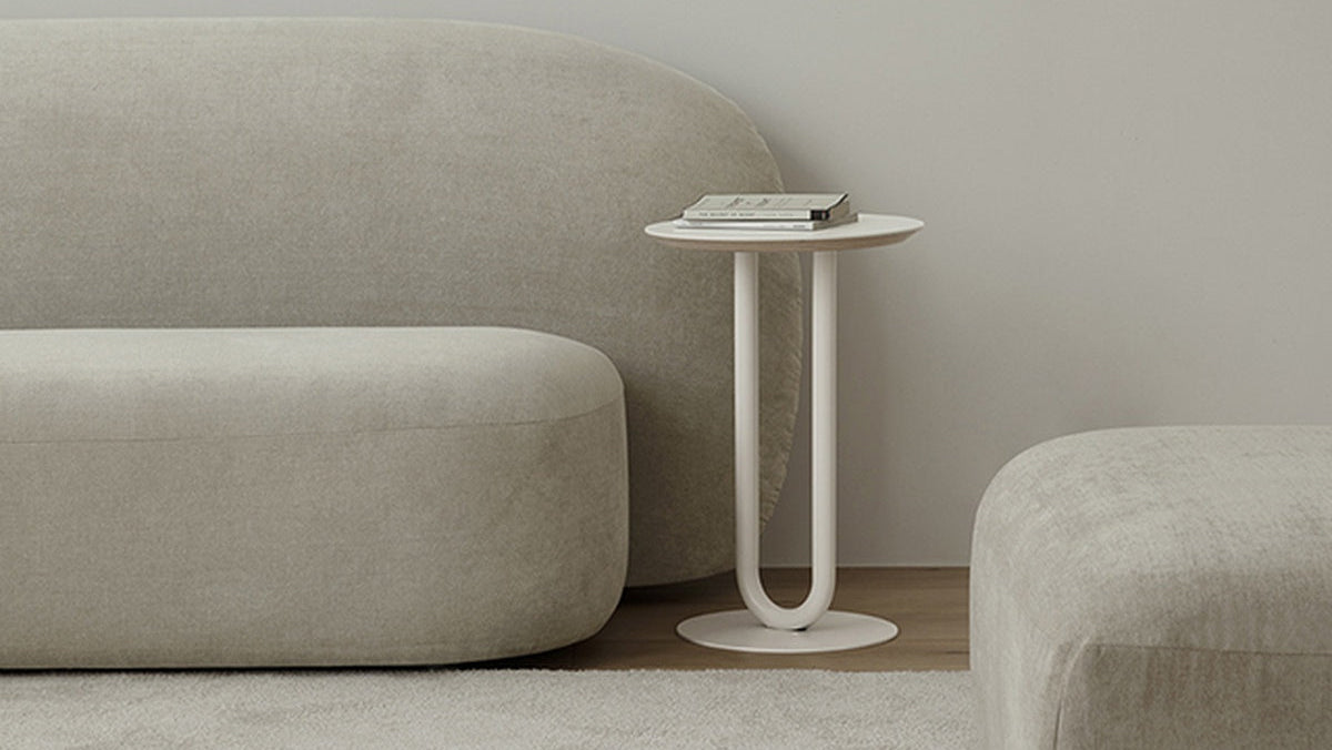 OU SIDE TABLE
