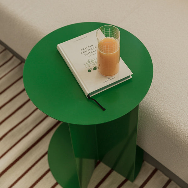 PIK SIDE TABLE