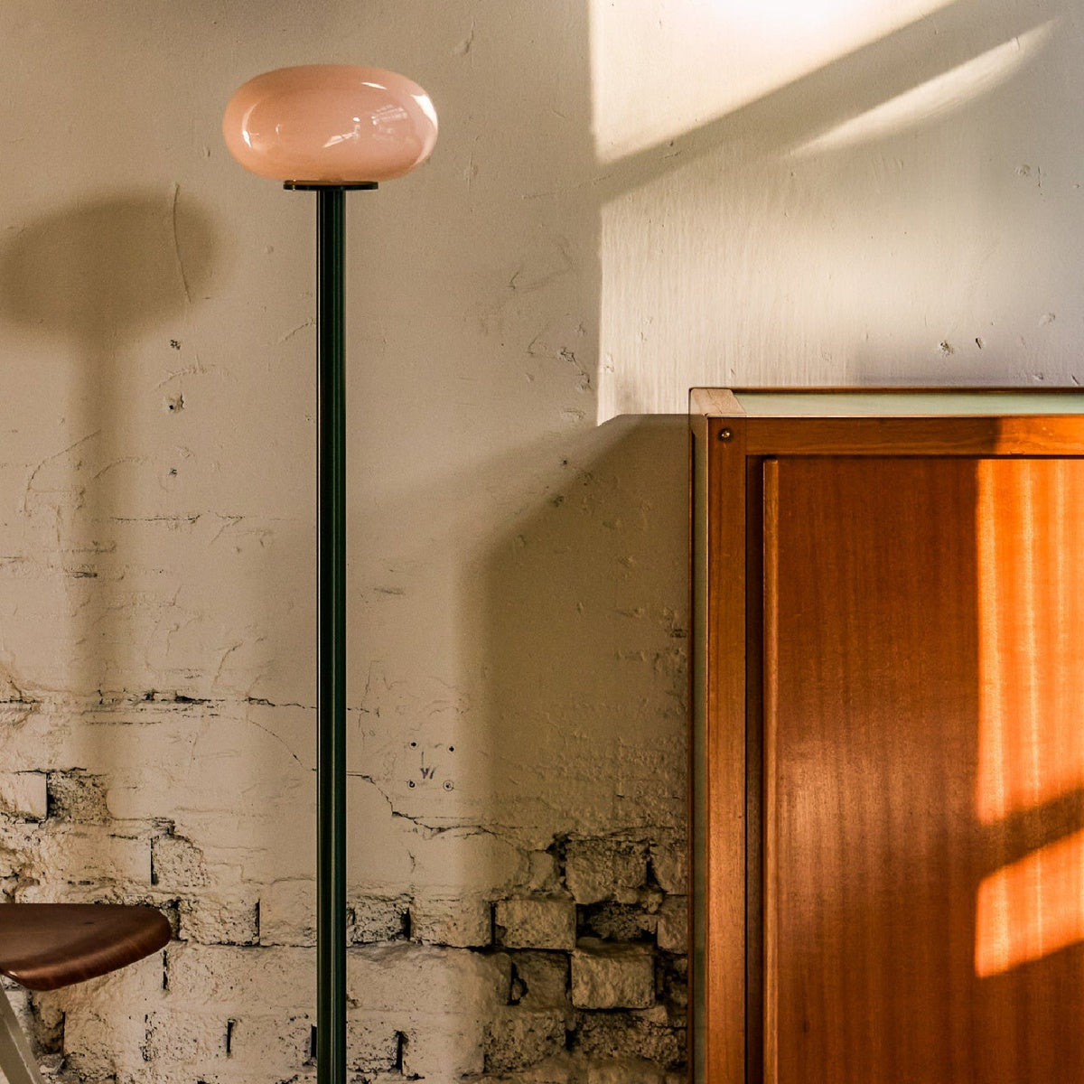 SNOWBALL22 V2 SOLID Floor Lamp - Peach & Deep Green