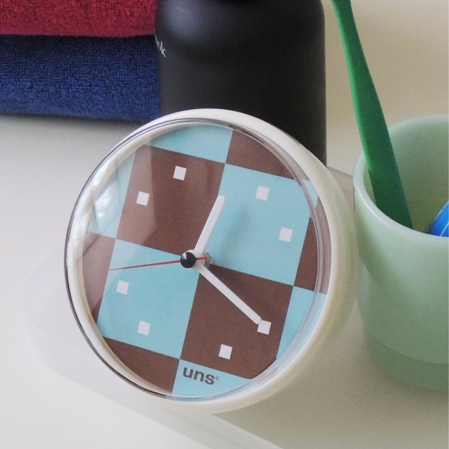 Checker Blue Suction Waterproof Clock
