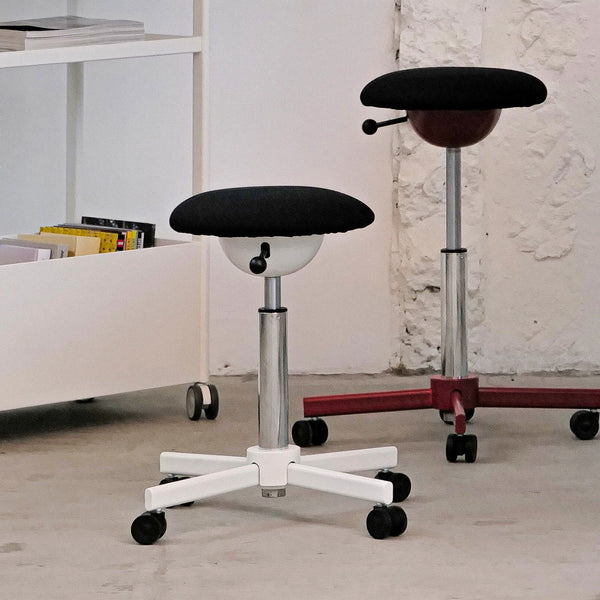 RRW STOOL