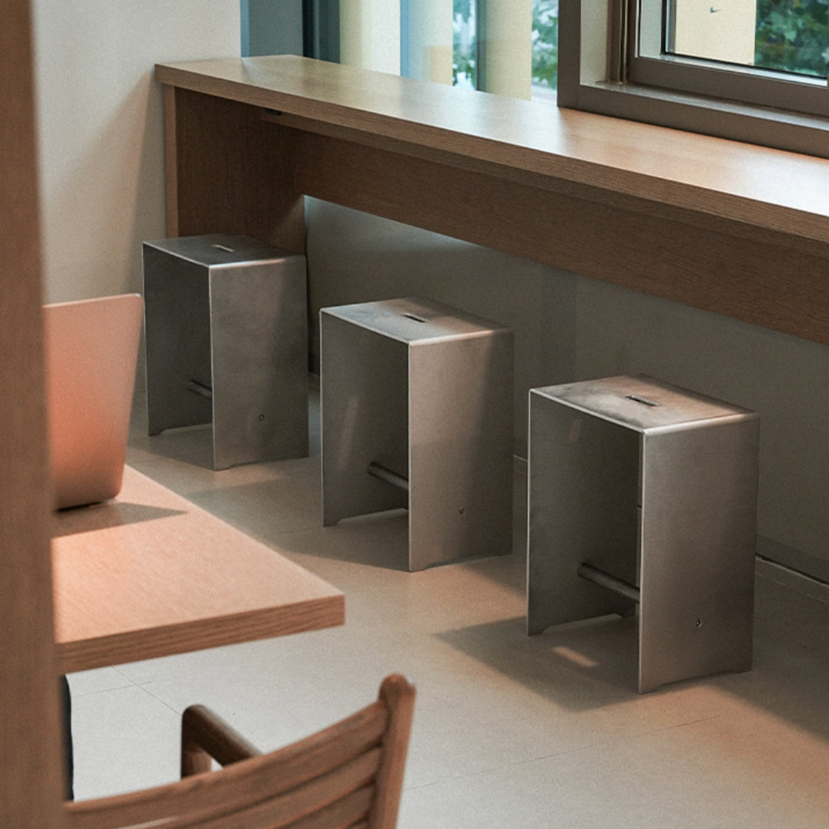 Aluminum Stool 430
