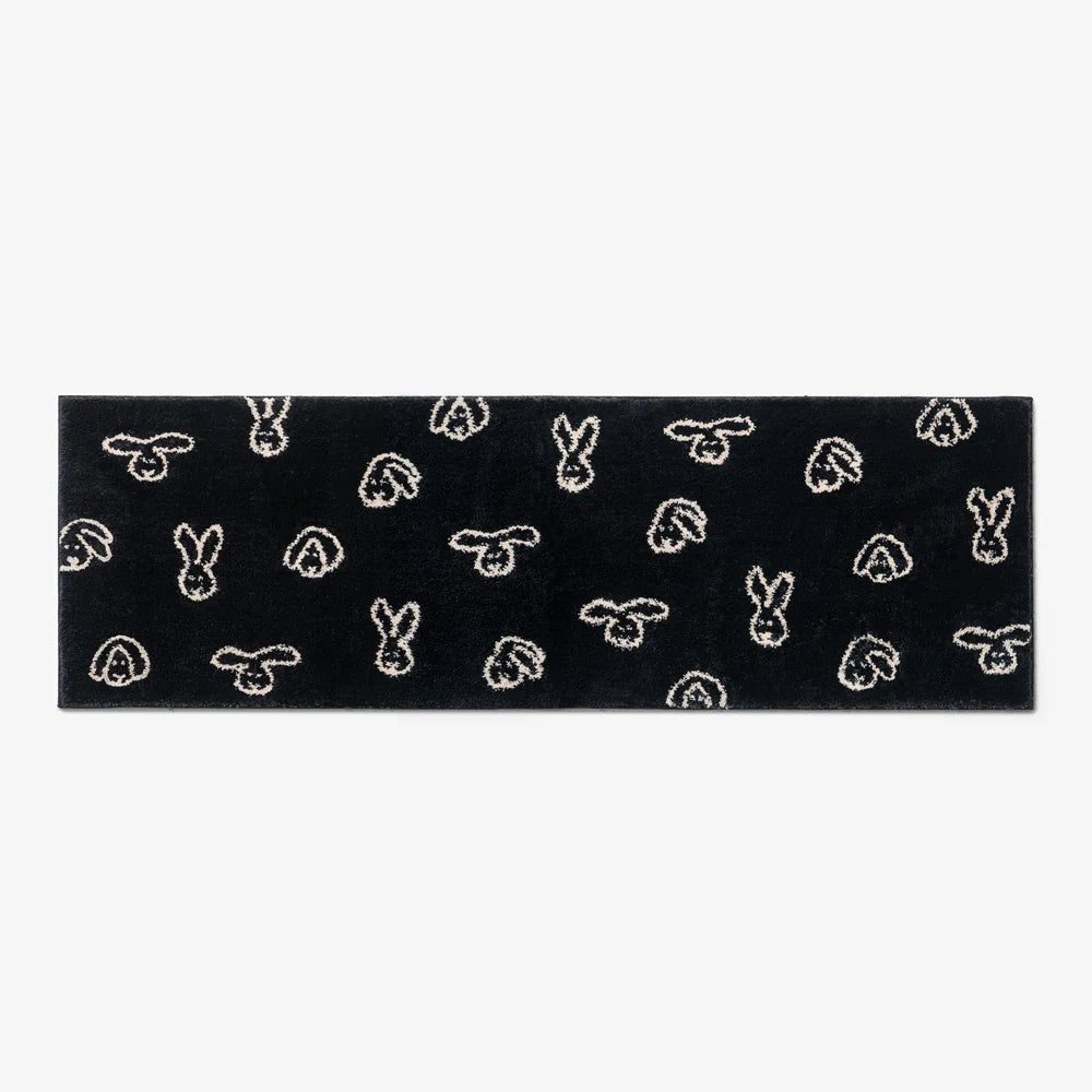 BUNNY BUNNY RUG - BLACK (140x45cm)